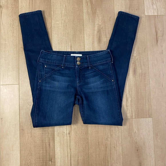 Habitual Women's Blue Jeans - Picture 3 of 10